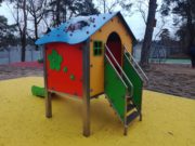 Domek dla dzieci na plac zabaw i ogrodu